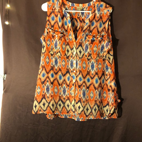 Shirt - Picture 2 of 2